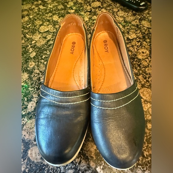 ROY ladies slip on leather loafers euro 37 US 6 1/2 very good condition - Picture 9 of 14